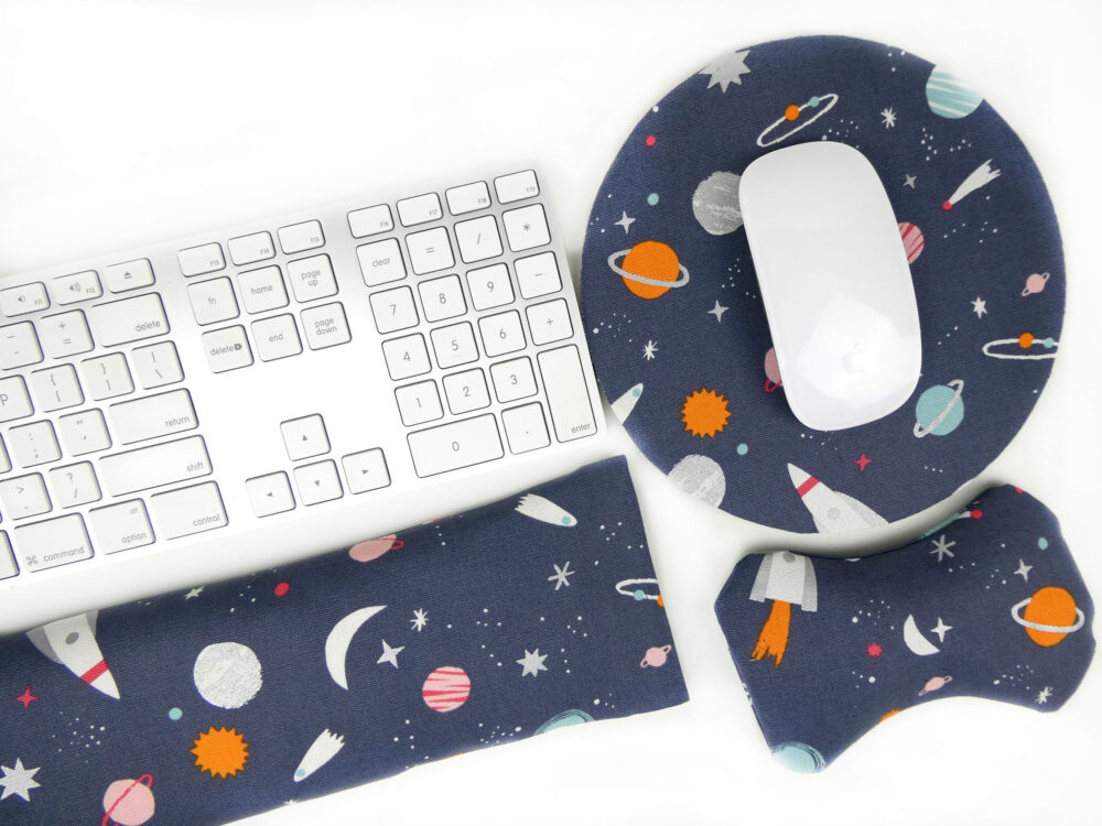 Yellow Robin Ergonomic Wrist Rests and Supports Space
